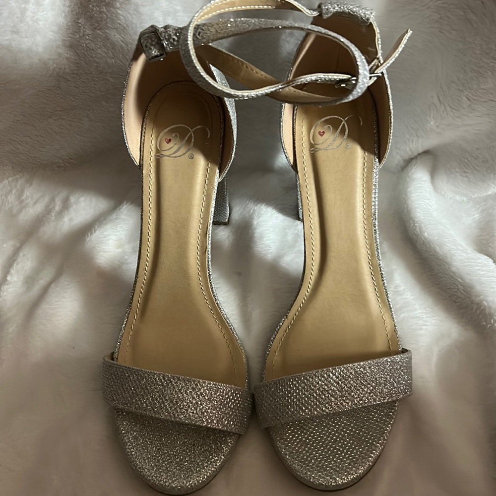 Sparkle silver heels